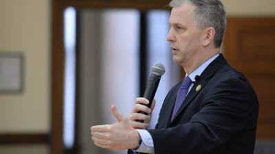 Rep. Casten calls for impeachment of Homeland Security Secretary Noem 