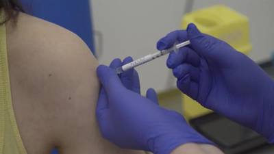 U.S. panel: 1st vaccines to health care workers, nursing homes