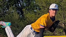 Peyton Mesce figures it out as Johnsburg beats Woodstock