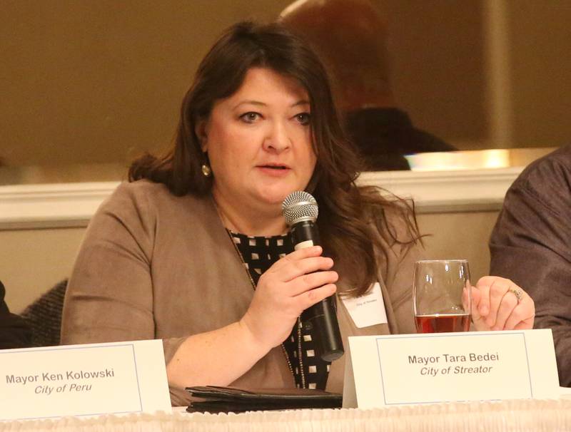 Streator mayor Tara Bedei speaks during the Illinois Valley Chamber of Commerce State of the Cities luncheon on Wednesday, March 27, 2024 at Grand Bear Resort at Starved Rock in Utica.