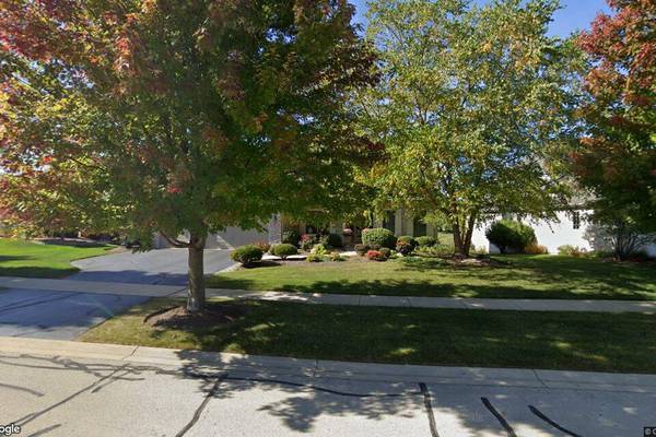 Single-family home sells in Elburn for $650,000