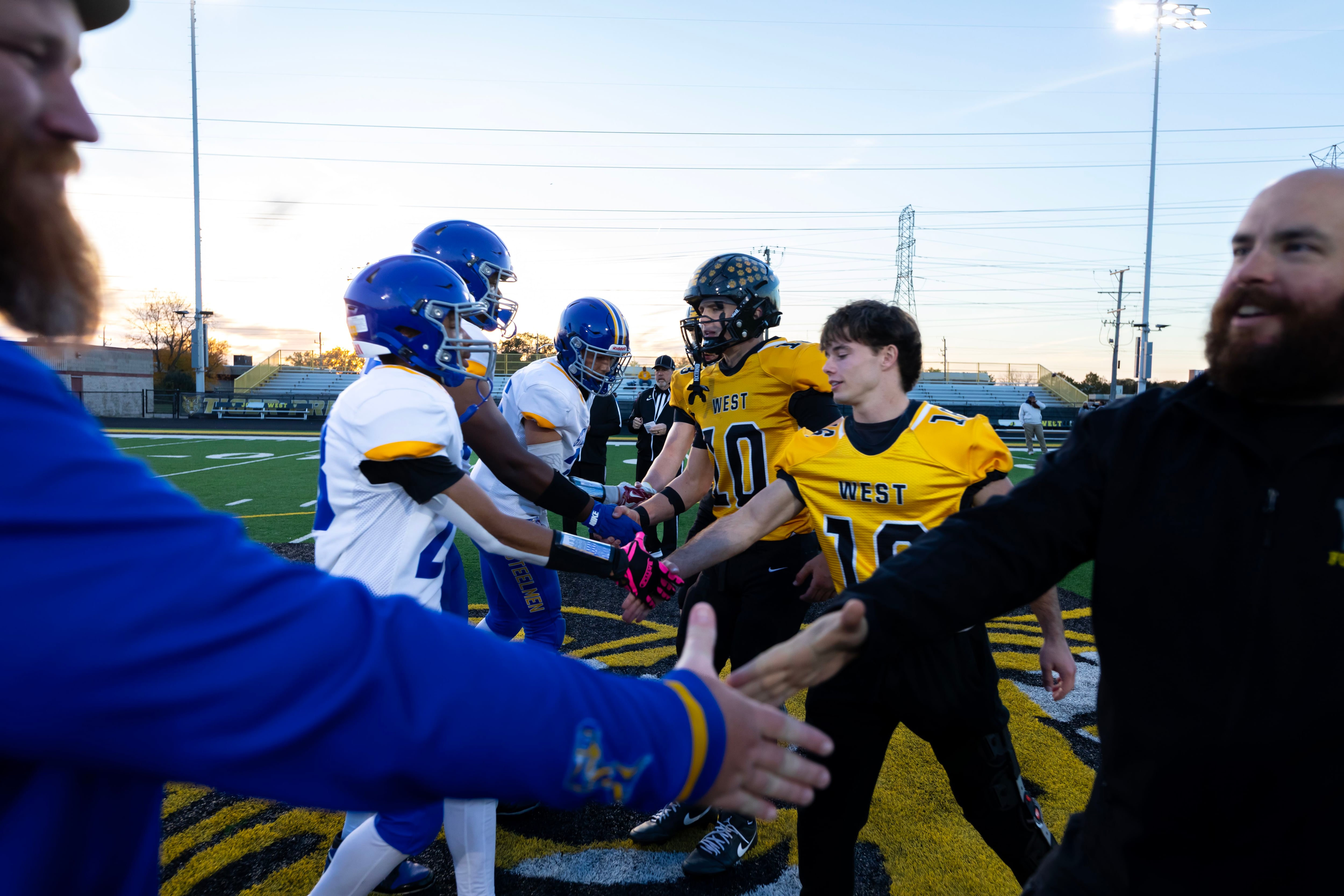 Joliet West closes out the year with dominant win over Joliet Central on Friday night