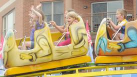 Hundreds of volunteers required to make Rotary GroveFest a success
