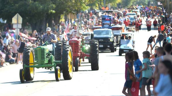Tractor Classic held at Autumn on Parade in Oregon