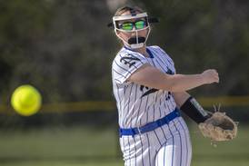 Newark freshman Rylie Carlson comes through in key moments of 1-0 Little Ten win over Serena 