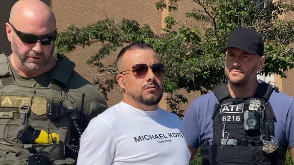 City of Batavia alerts residents to nearby ICE arrests
