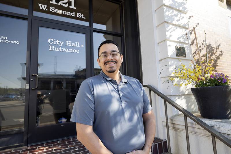Li Arellano is finishing off the last few days of serving two terms as mayor of Dixon.