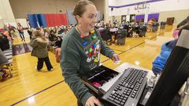 Dixon mom raising money to pay off student lunch debt at Jefferson Elementary