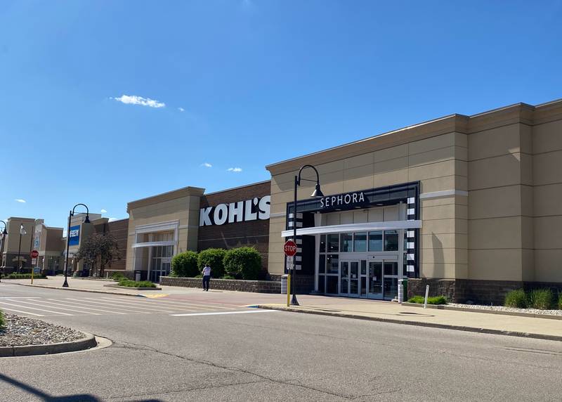 The opening of a Sephora at Kohl’s at the 5420 Northwest Highway location in Crystal Lake will be marked by a grand opening on June 10, 2022.