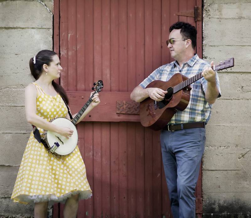 Ashley & Simpson will be among an array of artists performing in a benefit concert in Downers Grove in 2024.