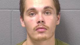 Aurora man charged with 2 counts of first-degree murder of Bolingbrook man arrested Tuesday