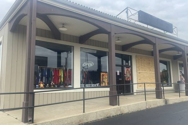Kaizen Vintage clothing store to close its DeKalb spot