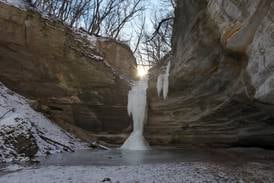 5 Things to Do: Outdoor adventures at Starved Rock, New Year’s Eve events for kids and adults 