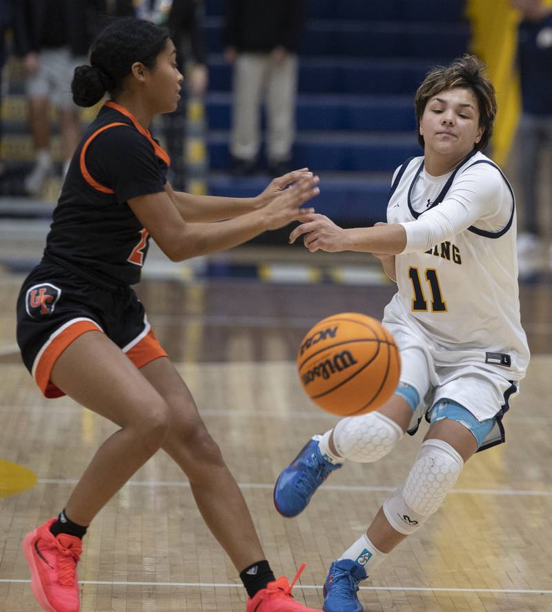 Sterling’s Joslynn James makes a pass against United Township Thursday, Dec. 18, 2025.