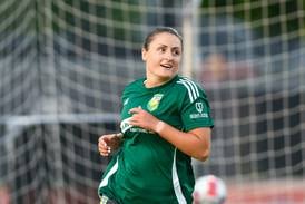 Natalie Vaughn-Low shines for DeKalb County United, inspiring young fans, youth players and teammates