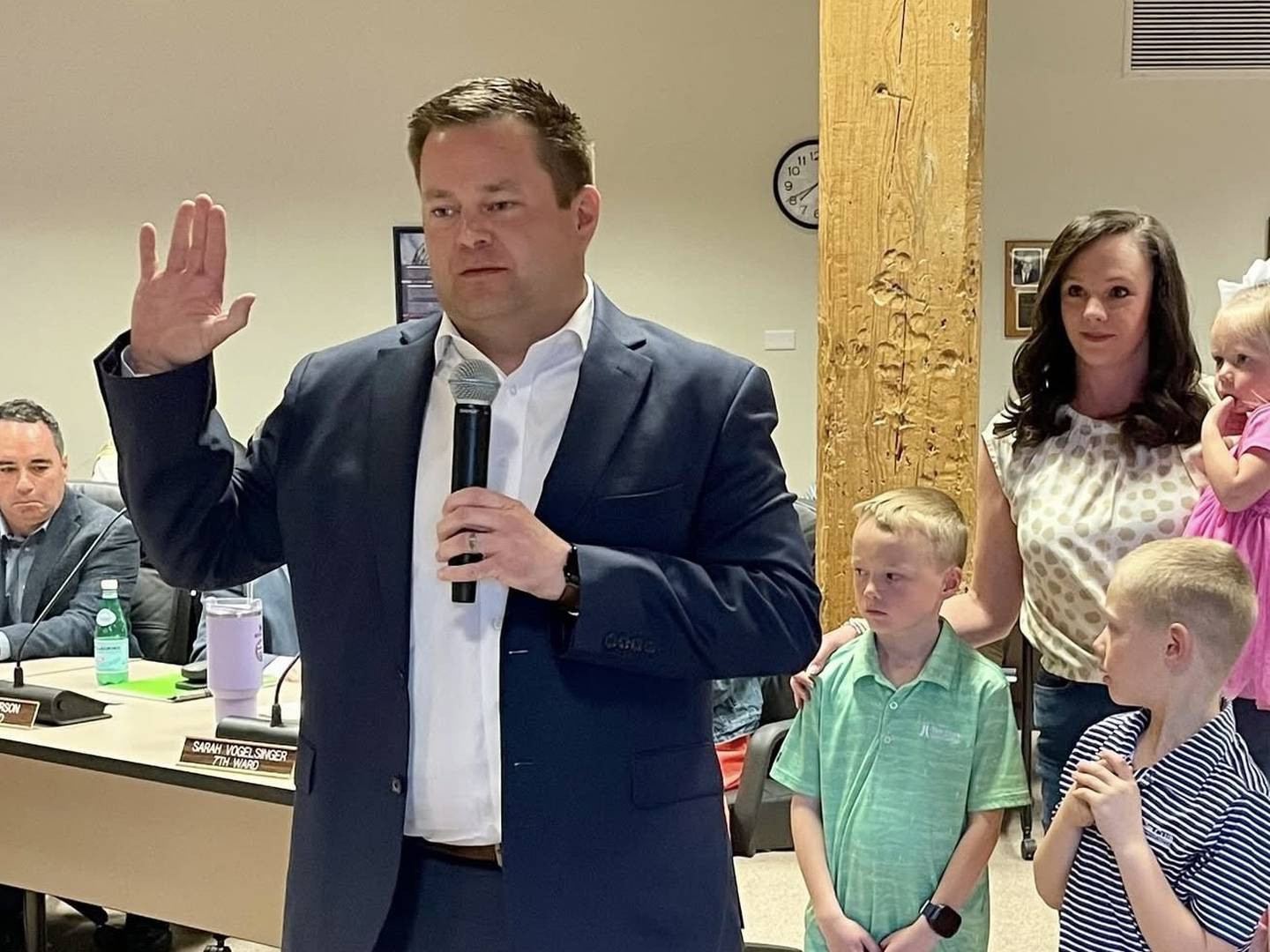 New Ward 6 Alderman Matthew Anderson is sworn in by Kane County State's Attorney Jamie Mosser at the May 5, 2025, Batavia City Council meeting, marking the start of his four-year term replacing Nicholas Cerone, who did not run for reelection.
