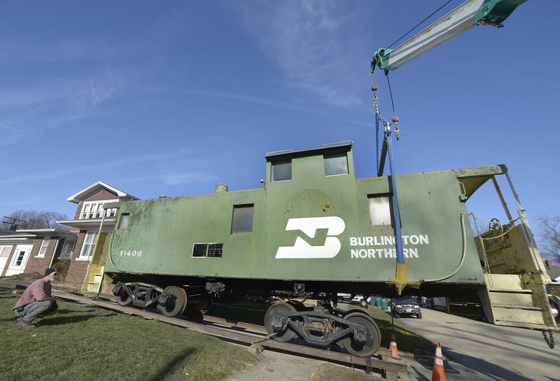 The BN 11408 caboose apparently built in 1954 was located at Historical Museum at 300-398 South Vermillion Street in Streator was removed and transported to Wenona by Senica Towing Wednesday.
