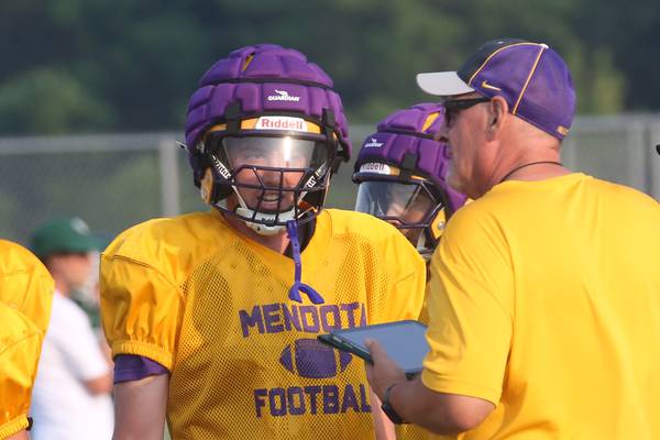 2025 IHSA football preview: Mendota’s goal to be more competitive under Jim Eustice