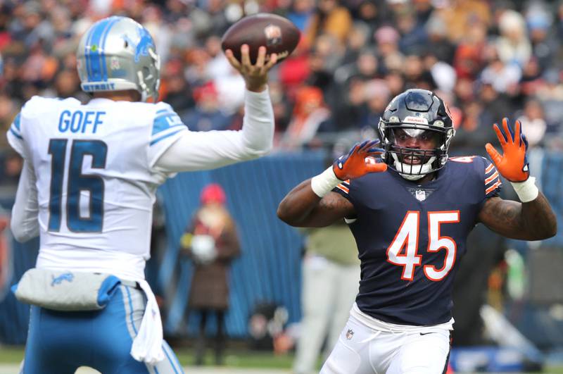 Chicago Bears linebacker Joe Thomas gets pressure on Detroit Lions quarterback Jared Goff during their game Sunday, Nov. 13, 2022, at Soldier Field in Chicago.