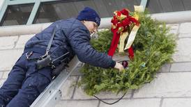 Photos: Keeping the wreath red in Dixon