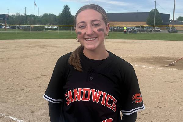 Kayden Corneils, Jillian Freemon help Sandwich flip the script from previous loss to Plano