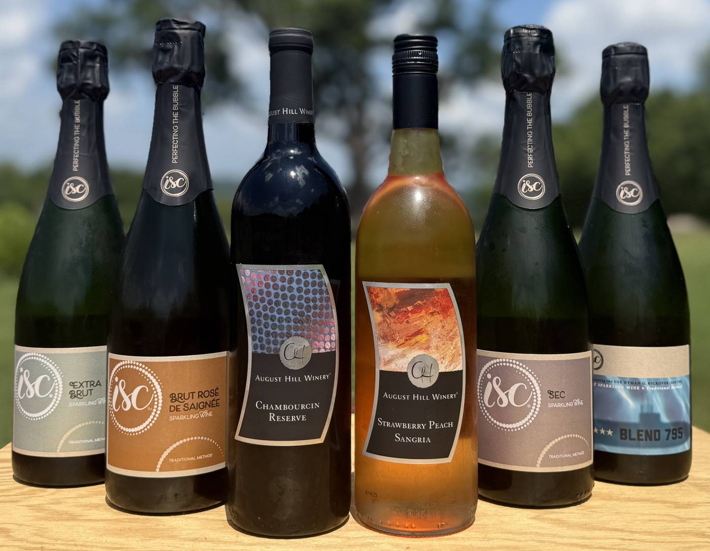 The 2025 Illinois State Fair Wine Competition gold and double gold winners from August Hill Winery and Illinois Sparkling Co.