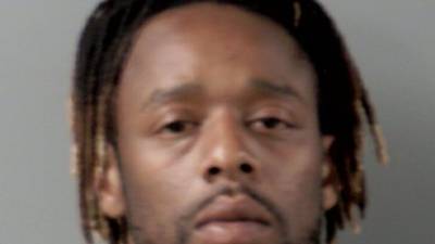 Elgin man accused of crashing into 3 cars in Crystal Lake, causing serious injuries, then fleeing