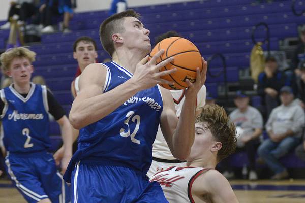 Cody Kulbartz’s last-second block secures Newark’s win over Streator at Plano Classic