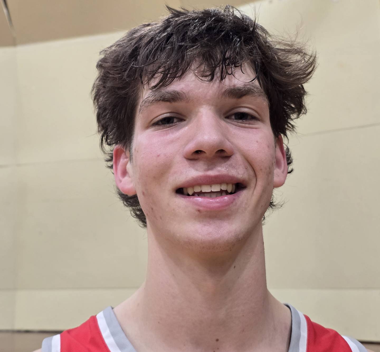 Brennen Stillwell scored 26 points to lead the Streator Bulldogs to a 55-49 victory against Herscher on Friday, Jan. 16, 2026.