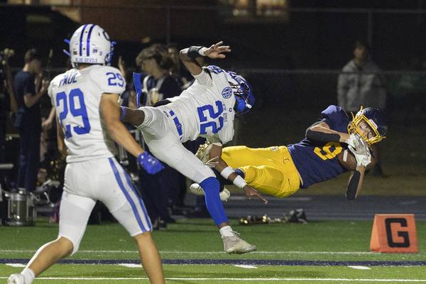 Photos: Sterling faces off against Quincy in Week 8 action
