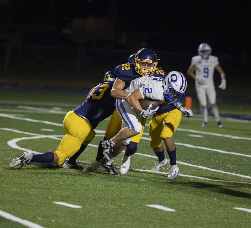 Sterling’s Brady Hartz takes down Quincy’s Cole Burgess in a conference match-up Friday, Oct. 17, 2025, in Sterling.