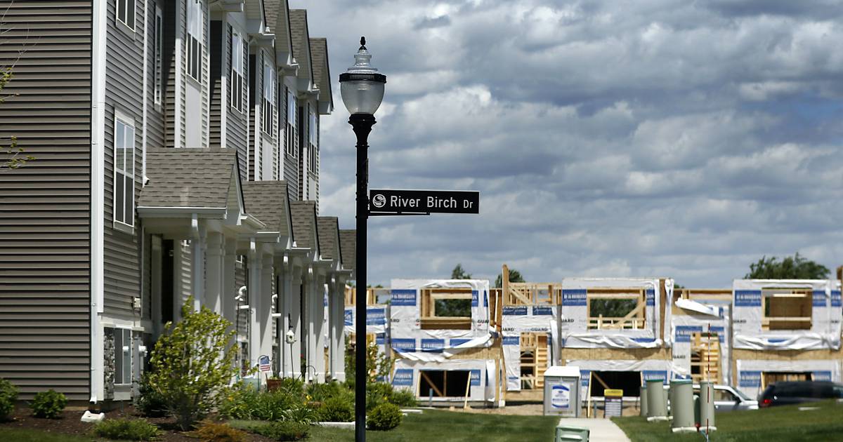 Wonder Lake is now the fastest-growing Illinois town. How it’s trying to manage its expansion