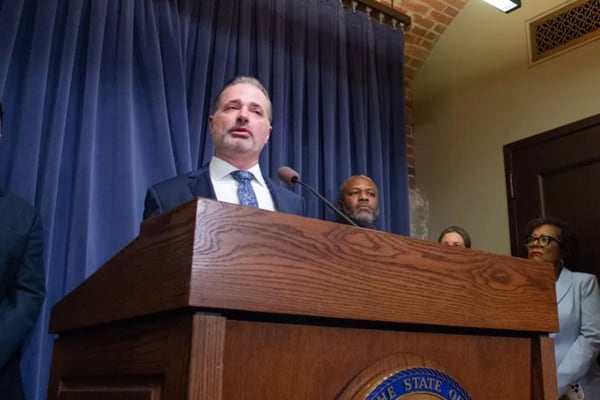 ‘Credit card chaos’? Financial institutions bet big on repeal of first-of-its-kind Illinois law