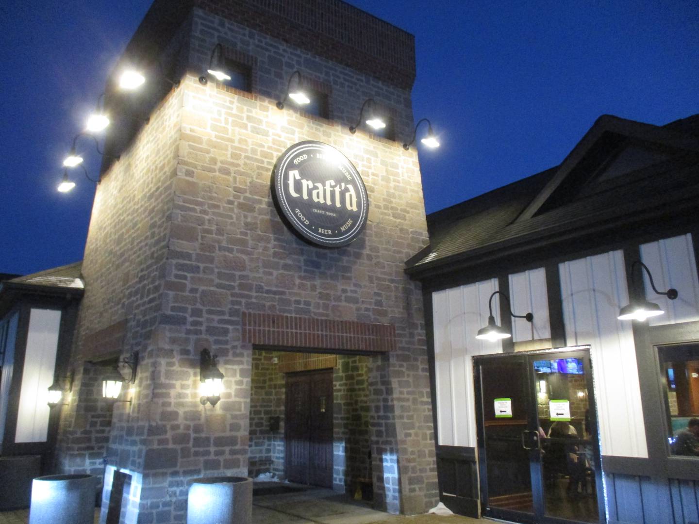 The new Craft'd restaurant opened on Dec. 27, 2022 in the former Millhurst Ale House building at 2075 Marketview Drive in Yorkville.