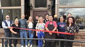 Downtown Minooka welcomes new farm-to-table restaurant