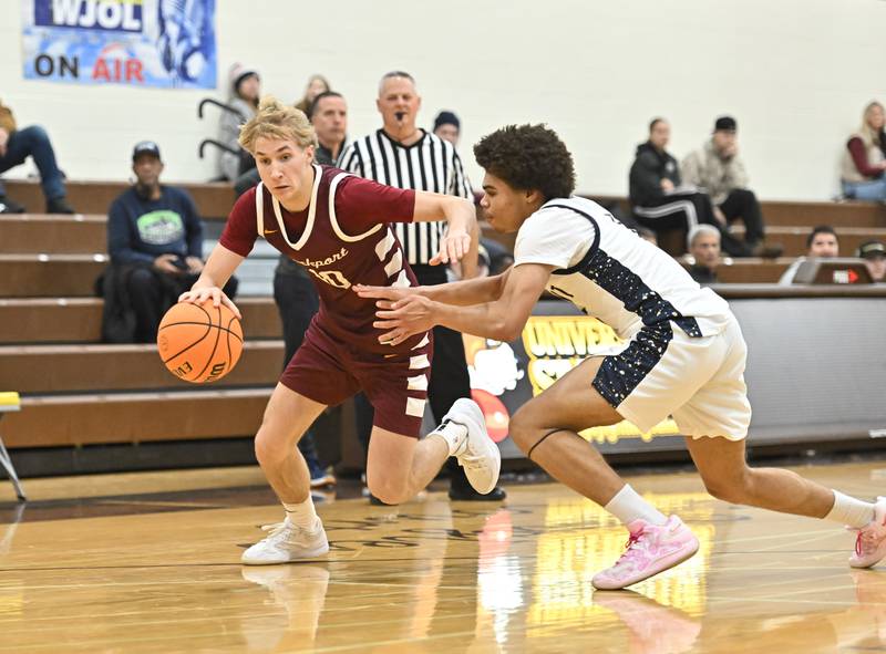 Lockport's Nojus Venckus drives to the basket during the WJOL tournament championship game against Lemont on Saturday, NOV. 29, 2025, at Joliet.