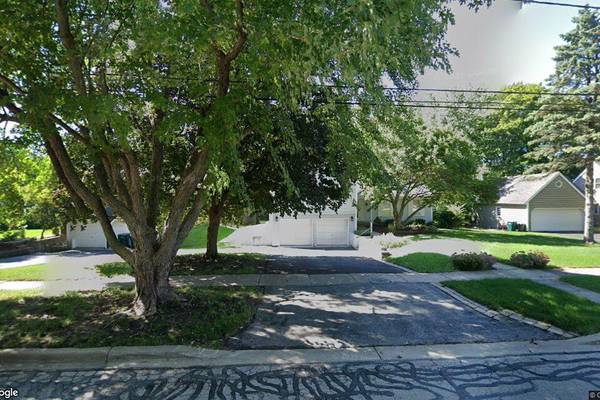 Four-bedroom home sells in Batavia for $432,000