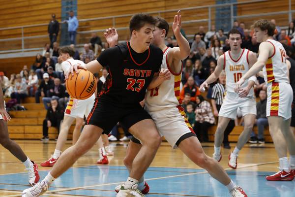 David Showman showers in 33 points, leads Wheaton Warrenville South to regional title win over Batavia