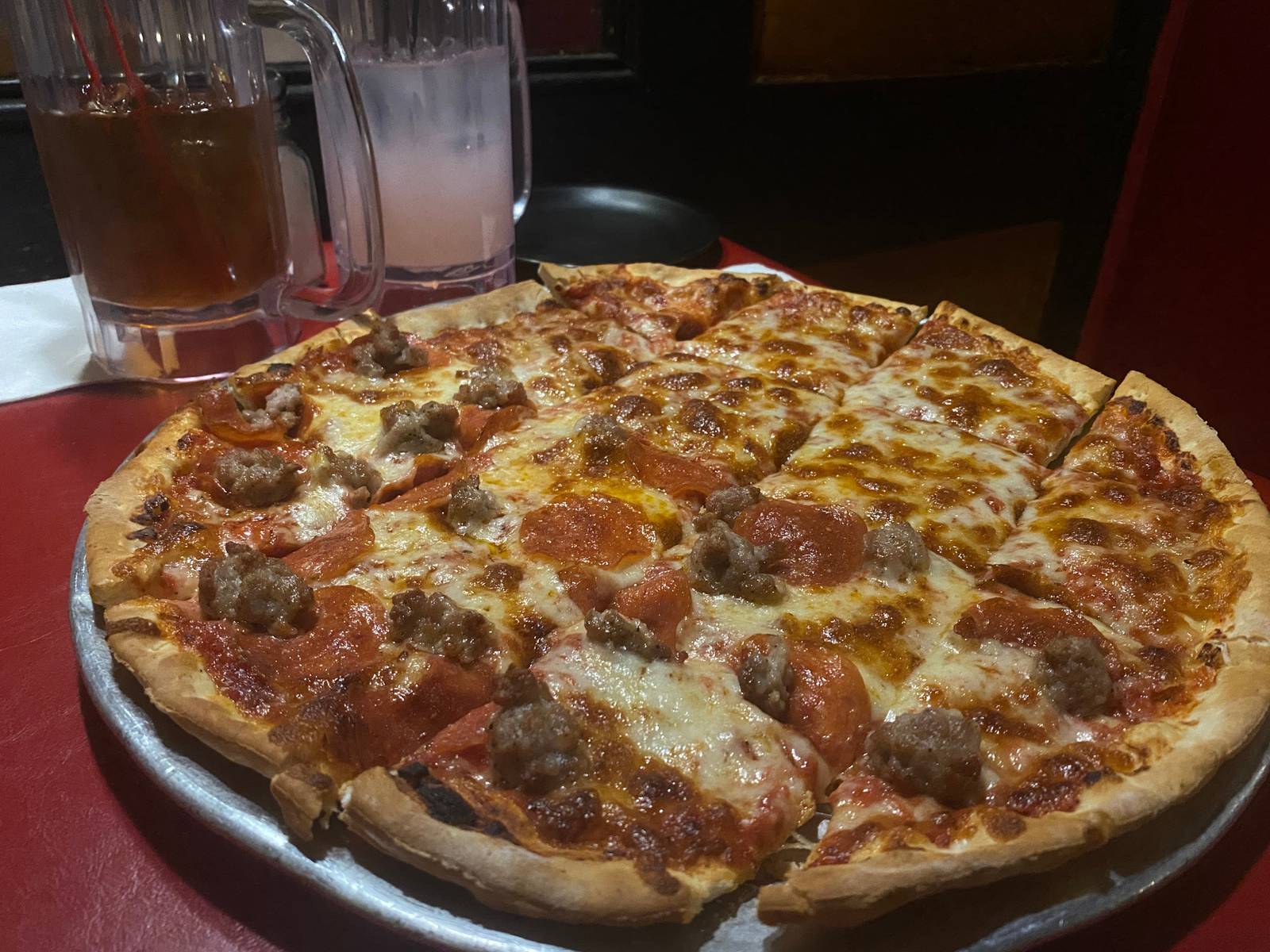 Mystery Diner in Ottawa Bianchi’s Pizza lives up to its ‘World Famous