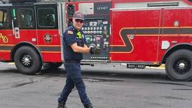 Good Samaritan, Antioch firefighters come to ducklings’ rescue