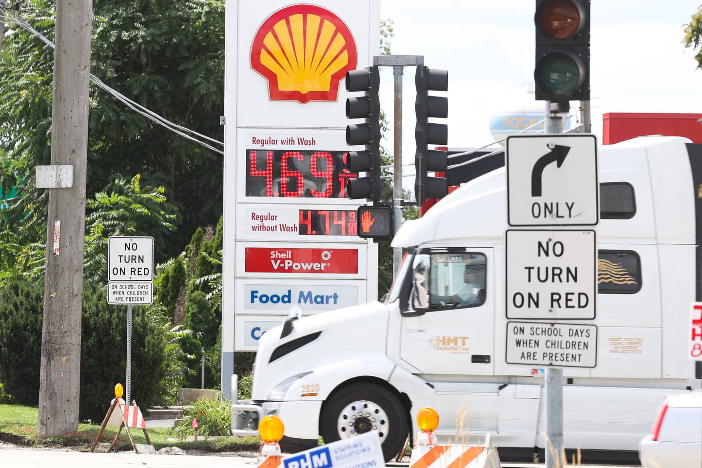 Gas prices at Shell at the McDonough Street and South Larkin Avenue intersection. Tuesday, Aug. 9, 2022, in Joliet.