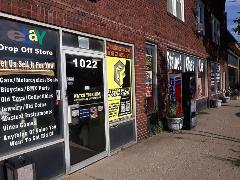 Ottawa Community Thrift intends to move from Madison Street to 1022 La Salle St., the site of the former Stained Glass Eye store.