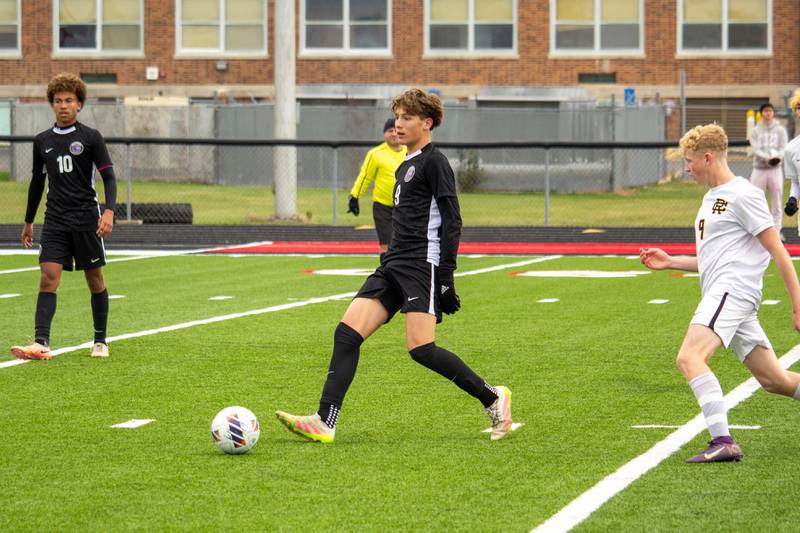 Manteno's Gio Zuniga drops the ball back to his teammate during Manteno's 3-0 victory over Reed-Custer in the Class 1A Momence Regional championship on Saturday, Oct. 25, 2025.