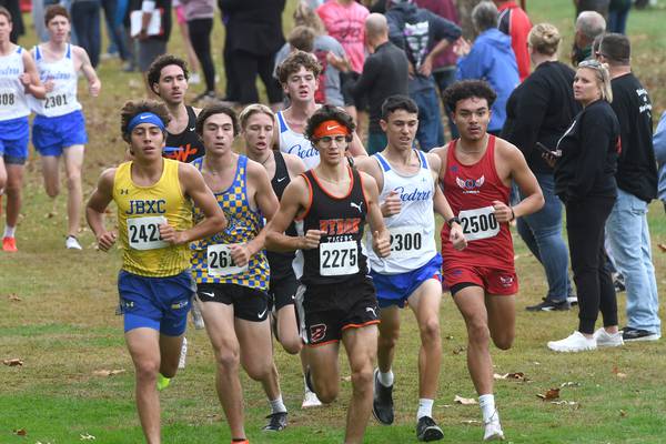 Johnsburg’s Grady Smith wins Amboy Columbus Day Invite: Monday’s Northwest Herald roundup