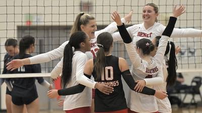 Benet advances to fourth straight Class 4A state semifinal with straight-sets victory over New Trier