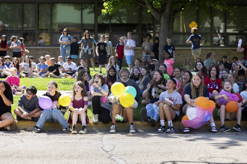 Sterling Lincoln school students watch as eggs are dropped Friday, May 16, 2025. Fifth graders built Mars space landers to safely bring their egg payload down to earth.
