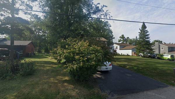 Sale closed in Crystal Lake: $360,000 for a single-family home