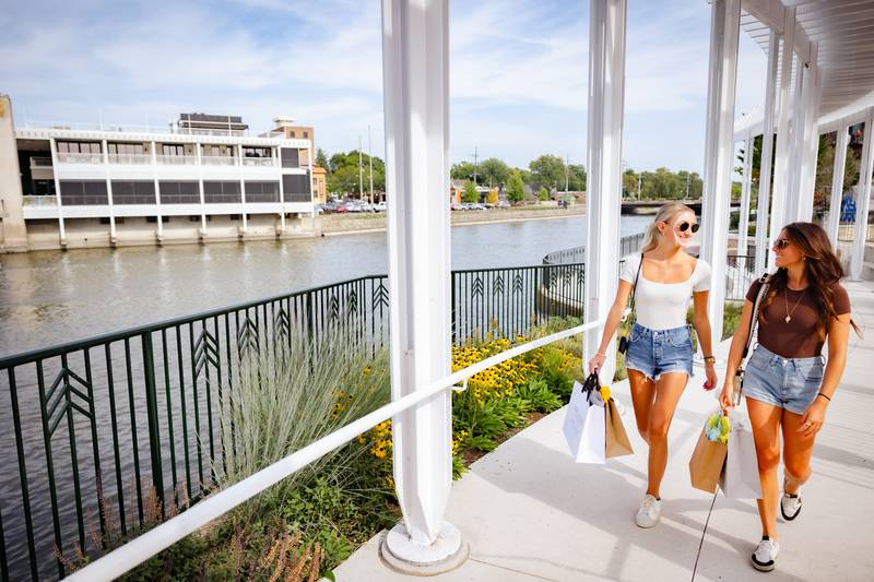 The annual St. Charles Spring Shop Crawl is Saturday, April 12 and Sunday, April 13.