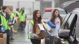 Lockport Township High School students help community share food, toys in time for holidays 