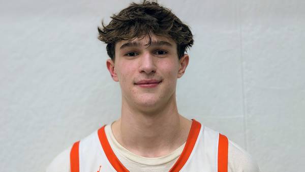 Blake Renfro, McHenry outlast Dundee-Crown in OT
